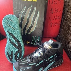 Puma Athletic Shoes - Black and Teal